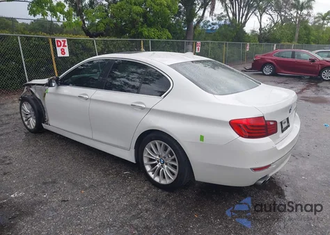 2016 BMW 528I из США, поврежденный, VIN WBA5A5C51GG351571